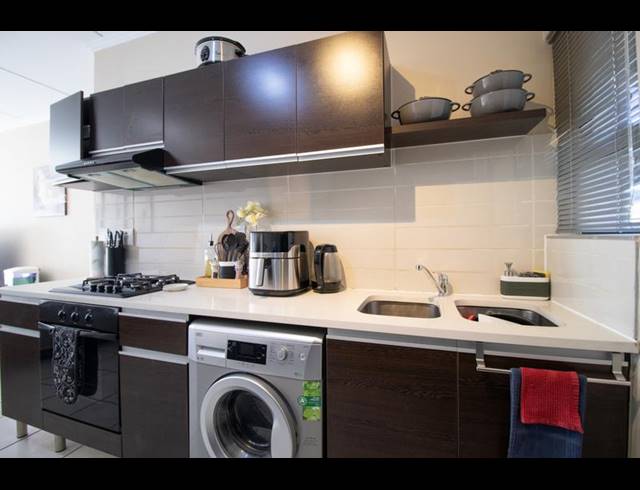 2 BEDROOM APARTMENT FOR SALE IN GREENSTONE HILL